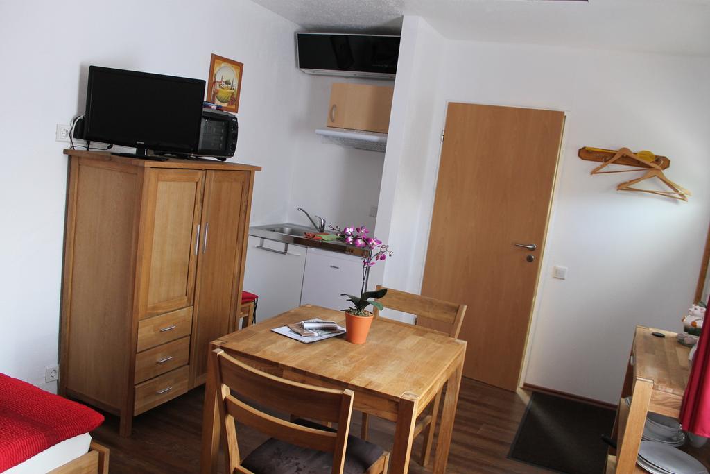 Gaestehaus Ballmann Rockeskyll Szoba fotó